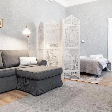 Househost :zacisze Street * Krakow